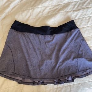 Lululemon mid-rise skirt size 12 tall!